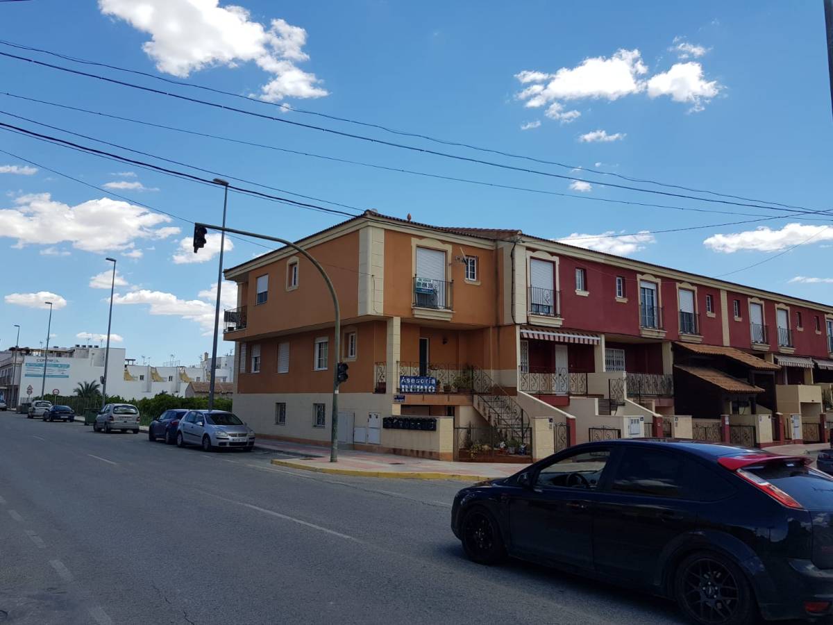 Dúplex en Venta en Pueblo, Catral