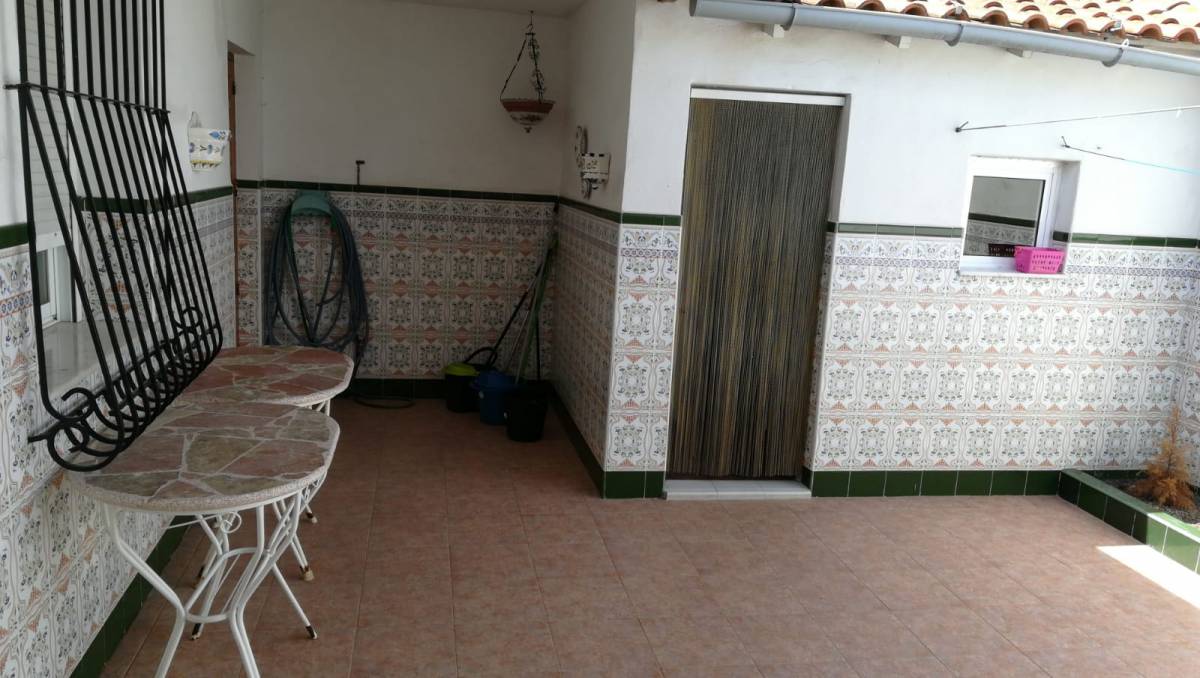 Chalet en Alquiler en huerta, Catral