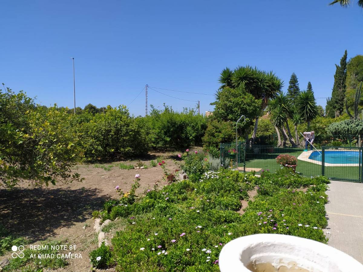 Chalet en Venta en huerta, Catral