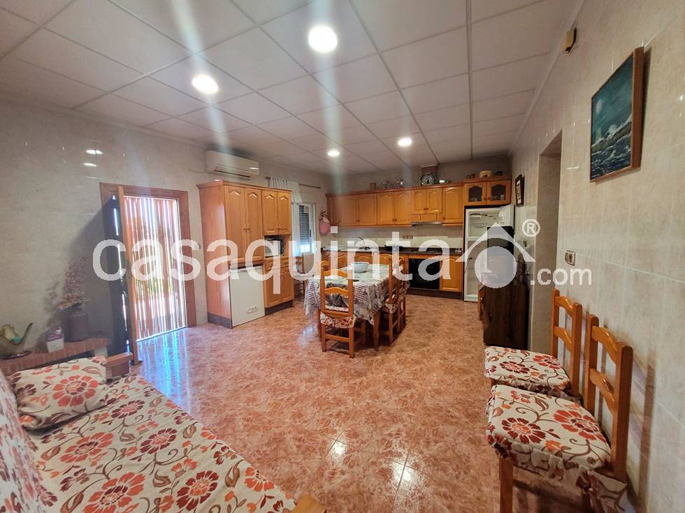 Adosado en Venta en centro, Catral
