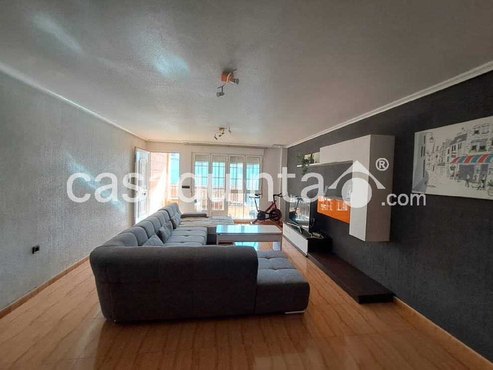 Dúplex en Venta en centro, Catral