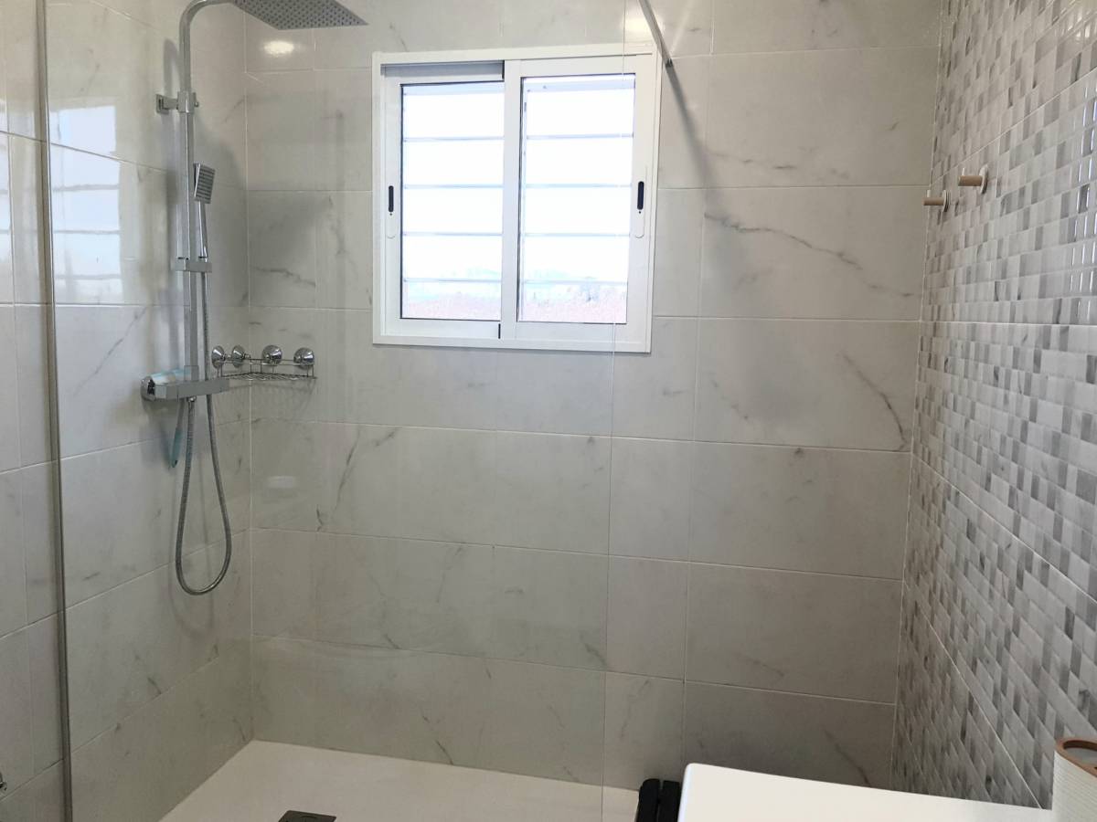 Chalet en Producto Bancario en huerta, Catral