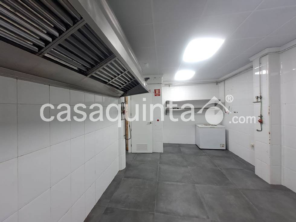 Local en Alquiler en centro, Catral