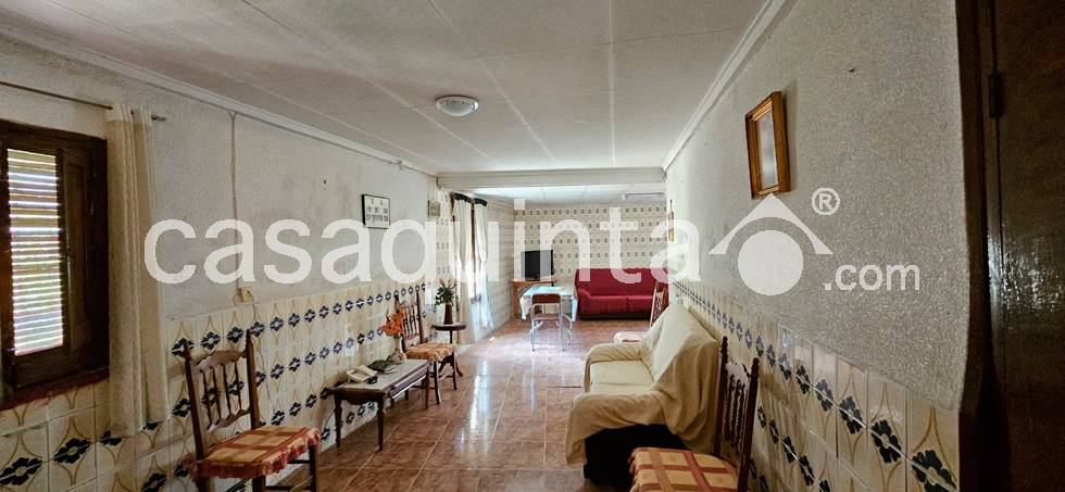 Casa con Terreno en Venta en Barrio De Los Dolores, Callosa de Segura