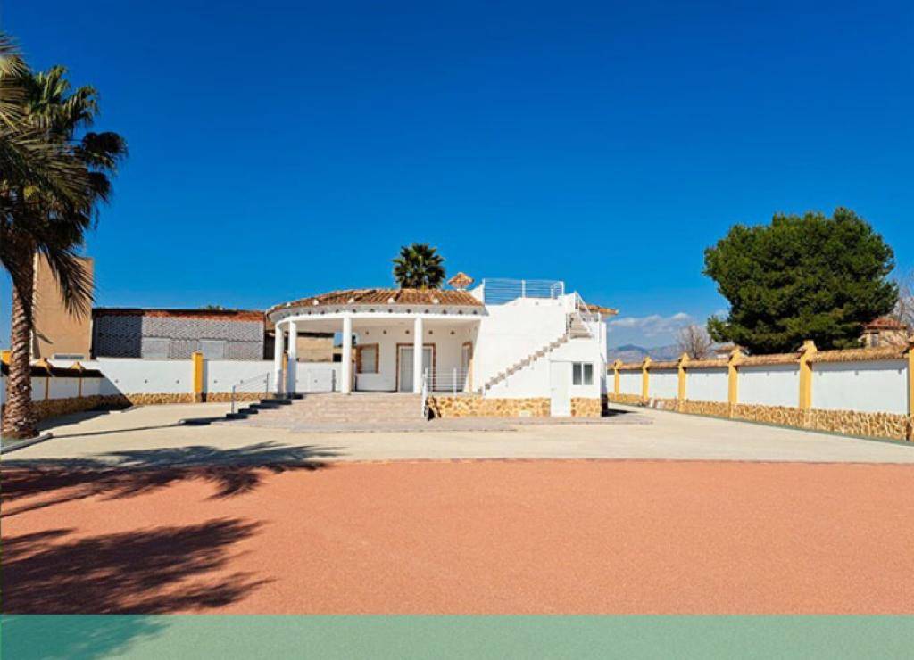 Chalet en Alquiler en huerta, Catral