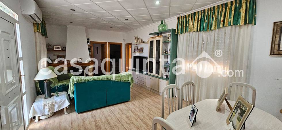 Casa con Terreno en Venta en LOS MONECILLOS, Granja de Rocamora