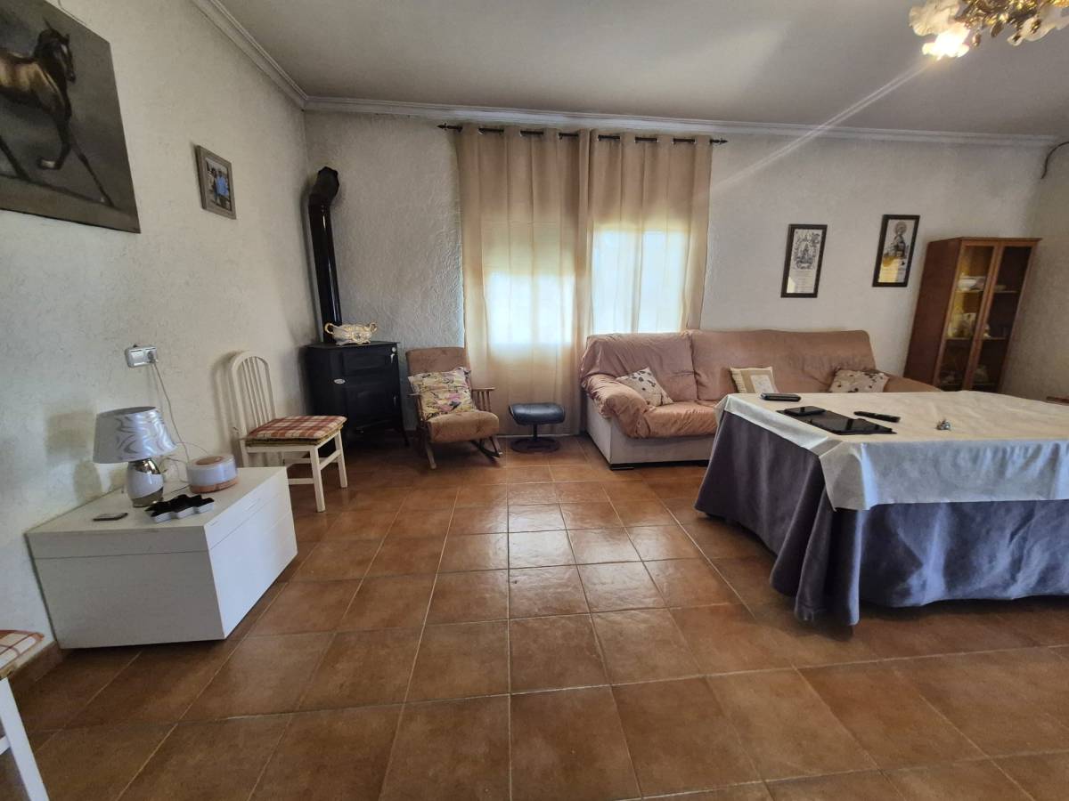 Chalet en Alquiler en huerta, Catral