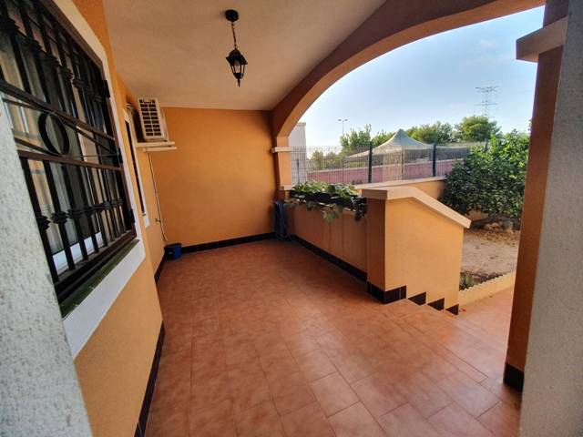 Bungalow Alquilar orihuela-costa -en-los-almendros Ref.:A-366